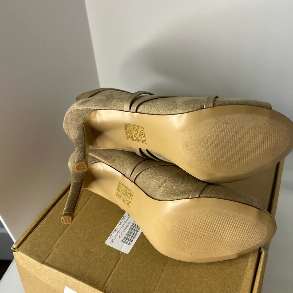 Journee collection taupe‎ samara peep toe stiletto size 10